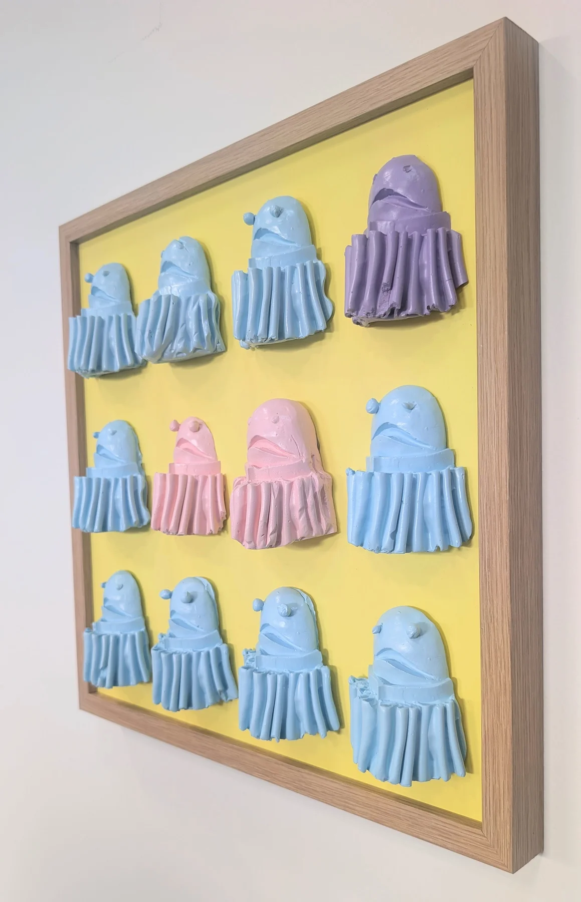 Frog Cakes, right side view